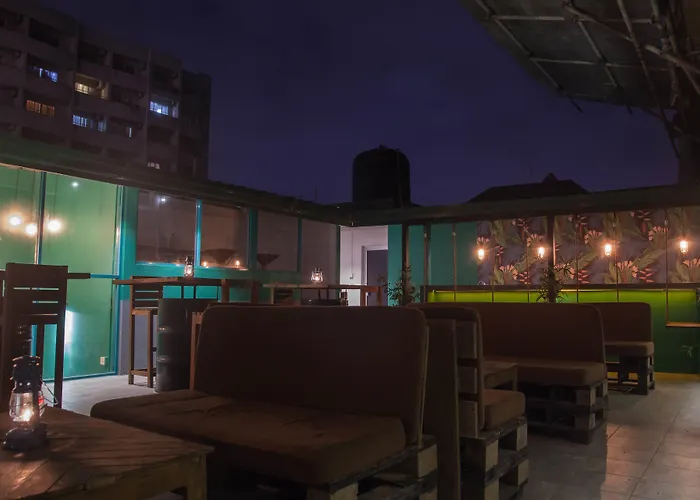 Bunky Monkey Hostels Colombo
